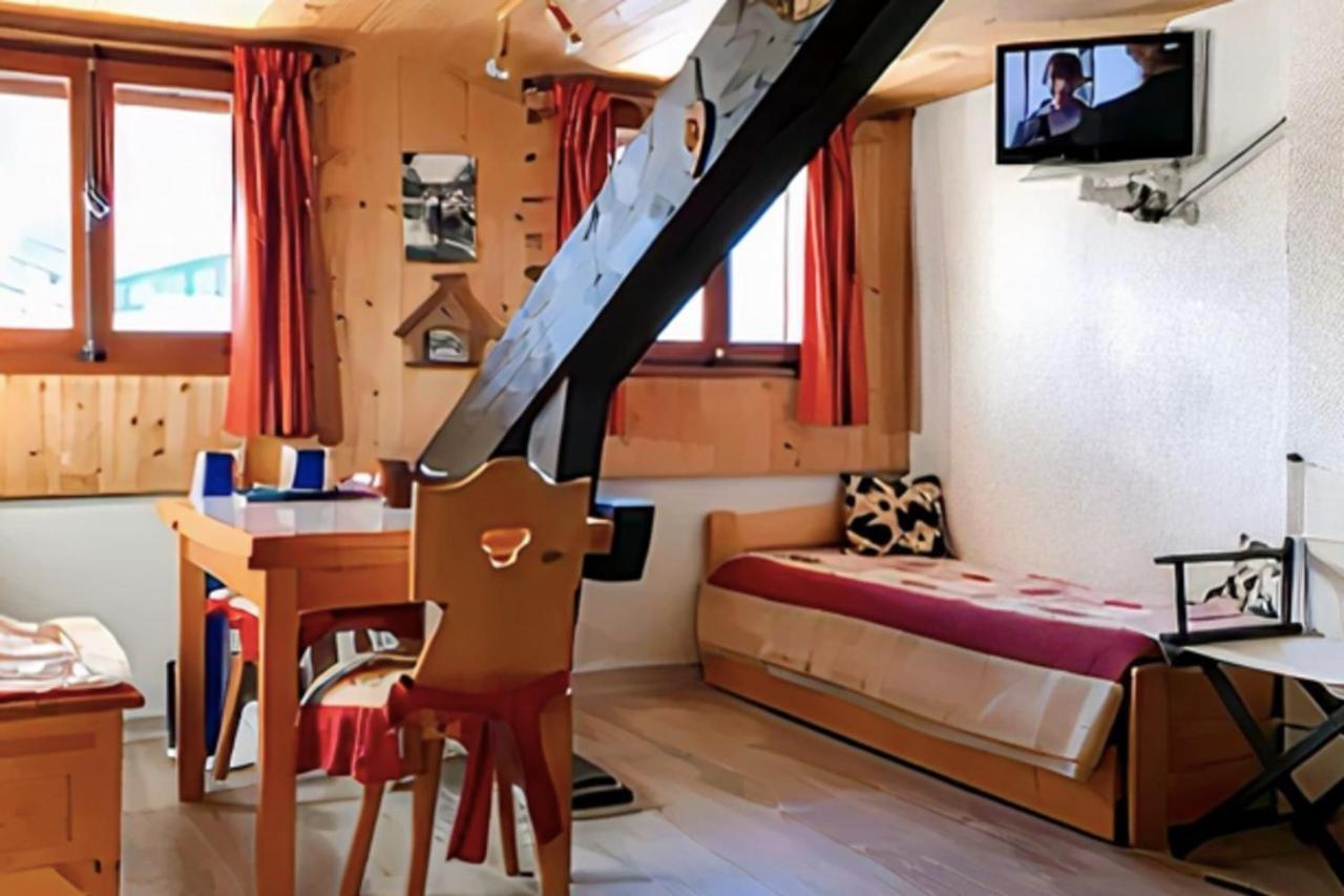 Studio In The Center Of The Village Ла-Клюза Екстер'єр фото